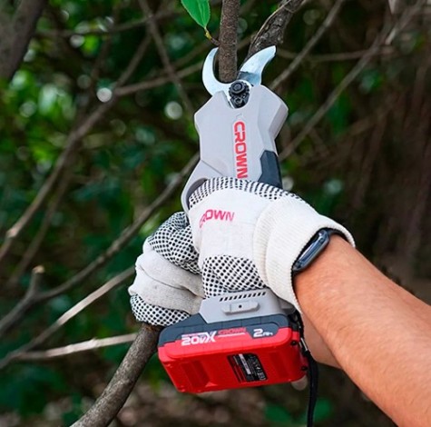 Секатор аккумуляторный Crown CT29001HX BL Секатор аккумуляторный Crown CT29001HX BL